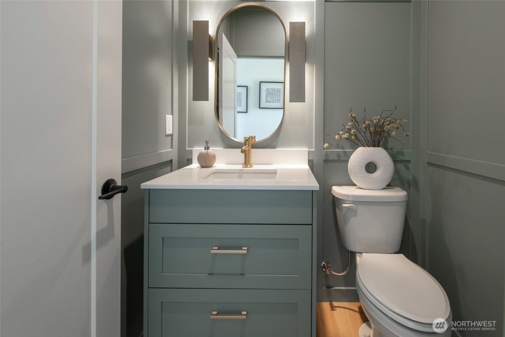 3639-34th-ave-w-seattle-wa-20